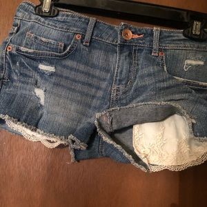 Vintage laces